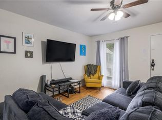 2207 Leon St APT 202, Austin, TX 78705