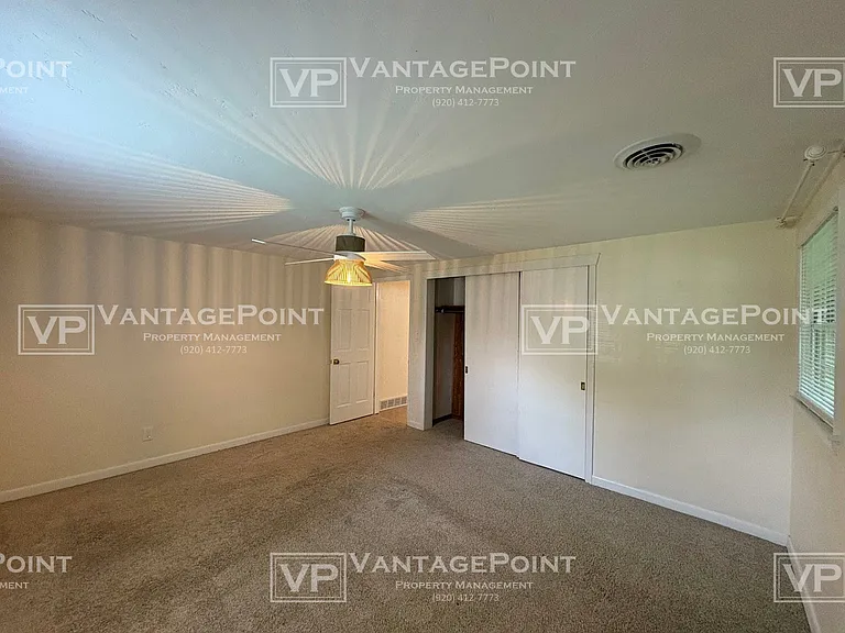 1450 Cook St — Photo 9