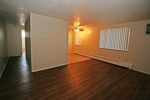 3rd image of 3535 S Pearl St APT 207