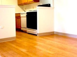 33 Woodbine Rd APT 6, Natick, MA 01760