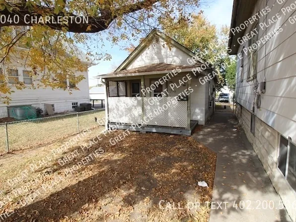 1040 Charleston St, Lincoln, NE 68508