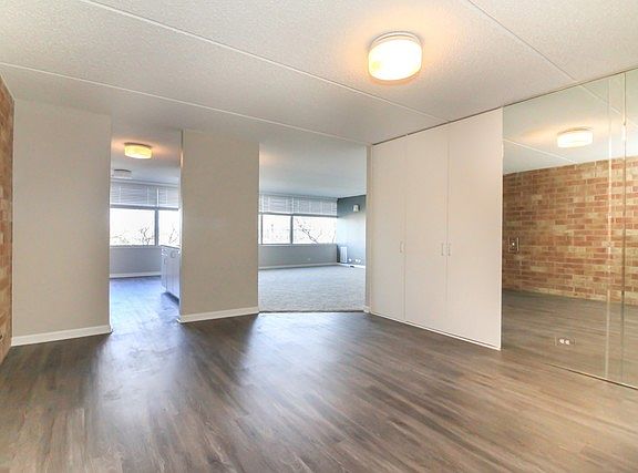 4th image of 2020 Saint Johns Ave APT 410
