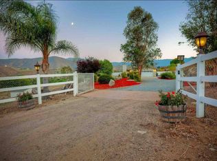 14837 Quail Haven Ln, El Cajon, CA 92019