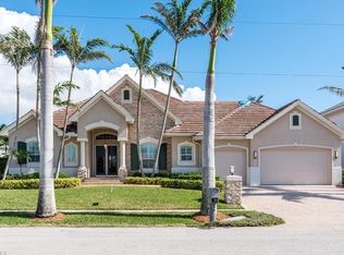 961 Hyacinth Ct, Marco Island, FL 34145