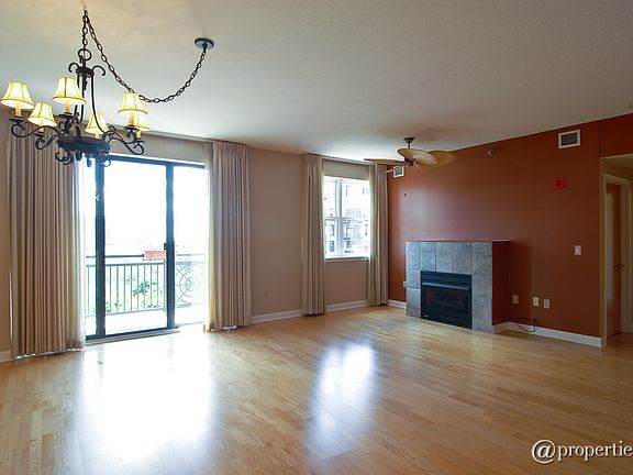 Living Room/Dining Room