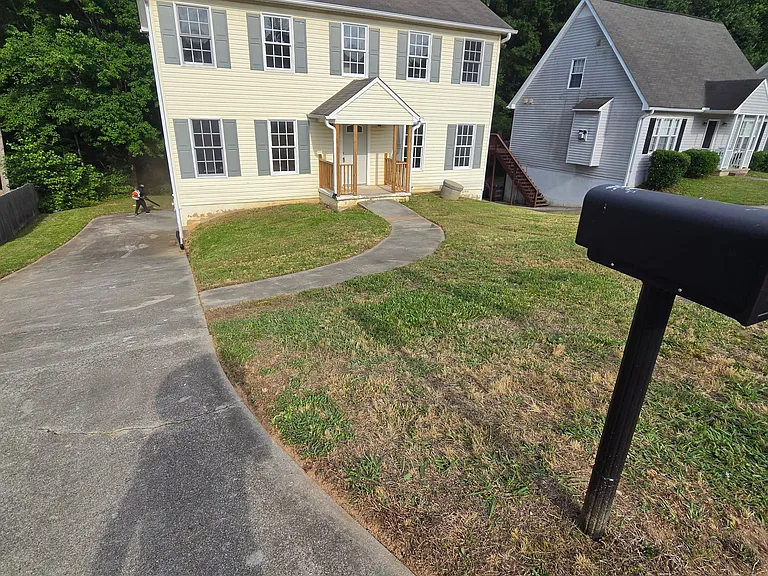 Magnolia Place Ln — Photo 2