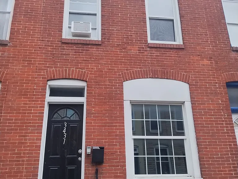 3431 Leverton Ave — Photo 1