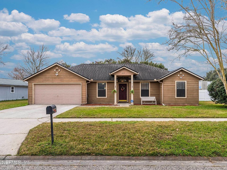 1st image of 2428 Ambrosia Dr