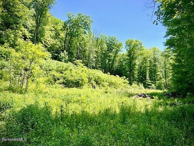 1st image of 29 Pixley Hill Rd