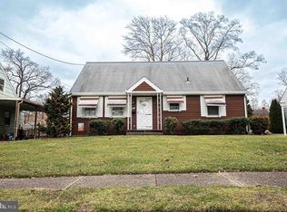 903 Spruce Ave, Oaklyn, NJ 08107