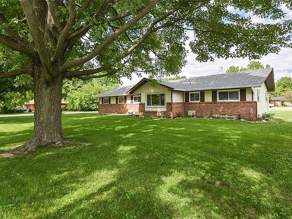 2nd image of 3184 S State Road 13