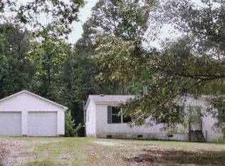 33486 Doctors Rd, Newsoms, VA 23874