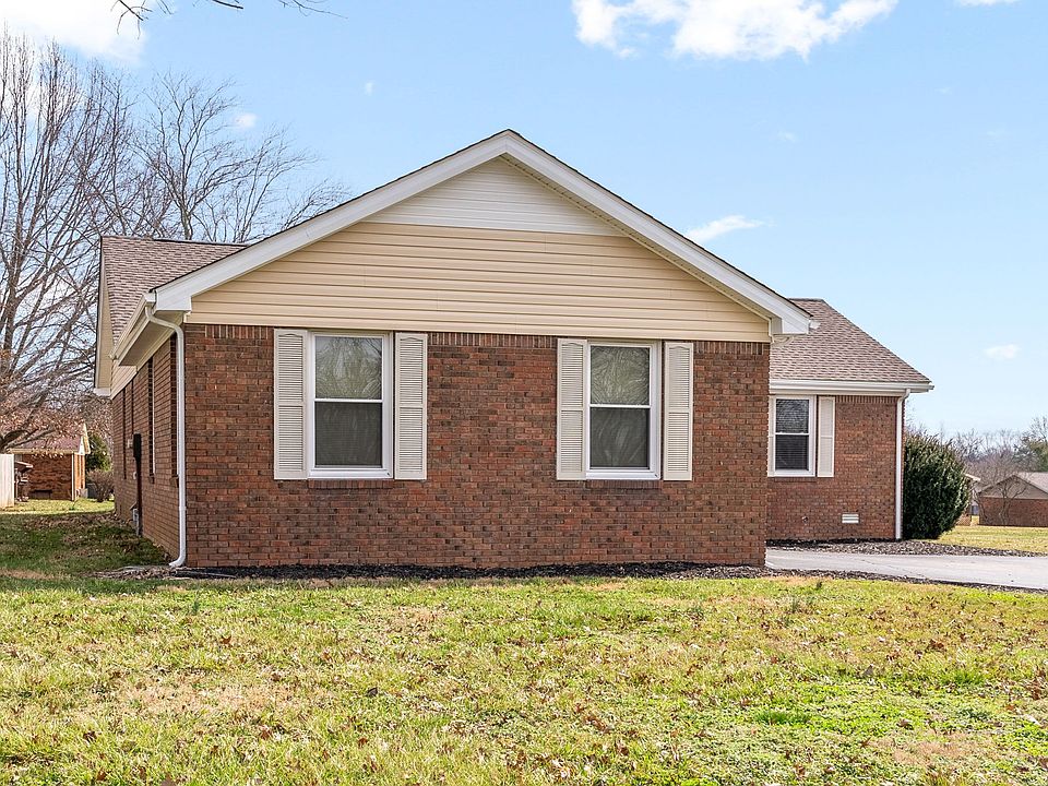 1111 Pin Oak Dr, Hopkinsville, KY 42240 Zillow