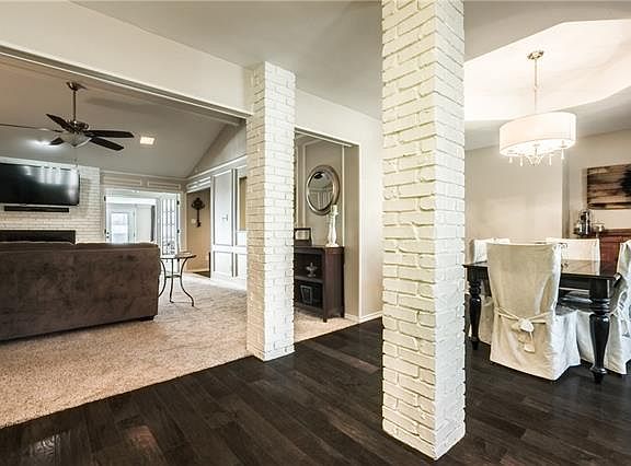 4th image of 5029 Lake View Cir