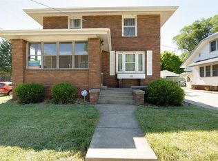 311 S State St, Bloomington, IL 61701