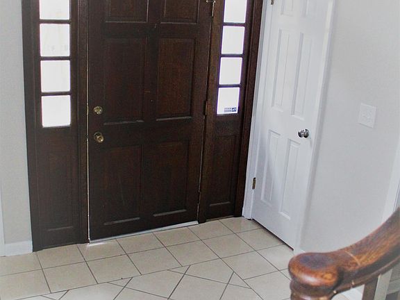5th image of 206 Glen Haven Dr