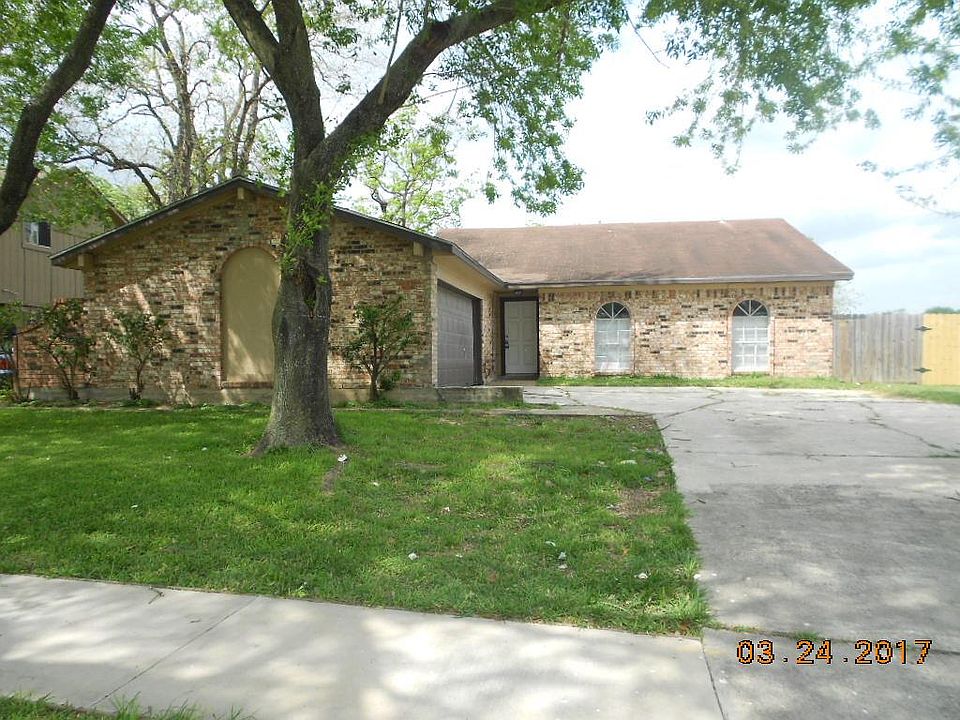 2nd image of 6502 Trail Valley Way