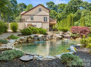 25 Linden Turn S, Hendersonville, NC 28739