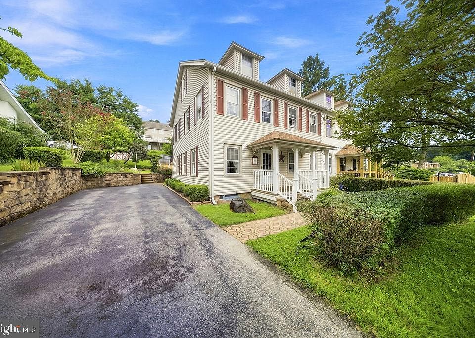1st image of 293 Glen Riddle Rd