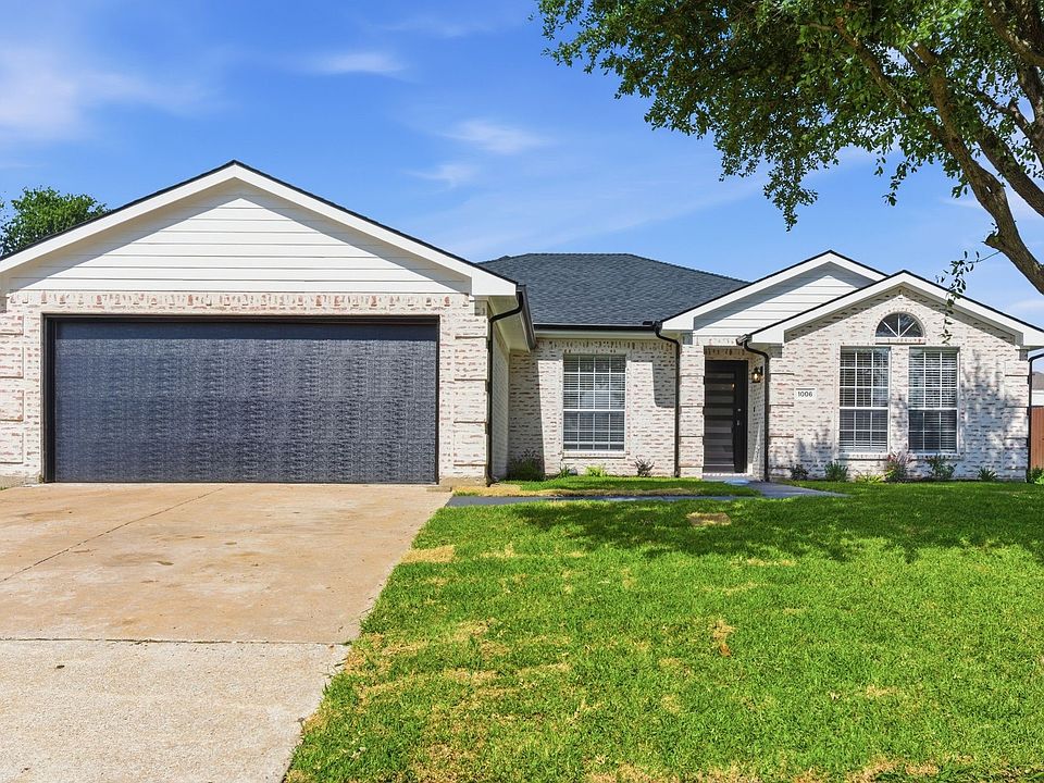 1st image of 1006 Lake Dallas Dr