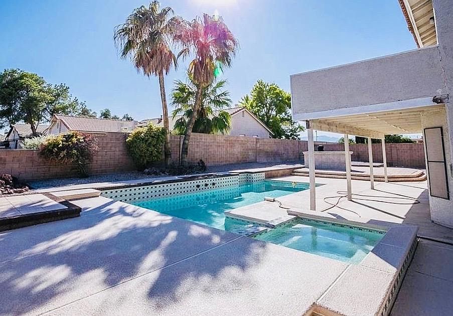 Enjoy a sprawling, private, back yard. The pool can be heated, has built in hot tub and fountains all controllable with a smart phone app.