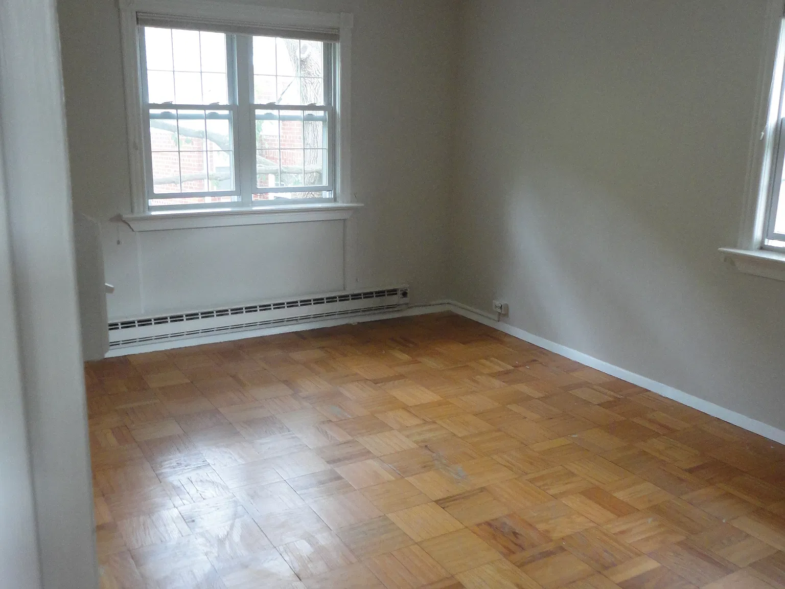 2 bed, 930 sqft, $2,675 — Photo 2