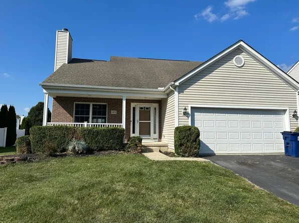 1471 E Quail Run Dr, Newark, OH 43055