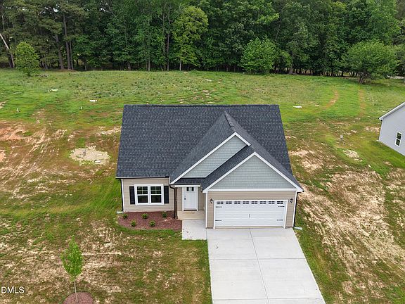 2nd image of 1175 Scarlet Oak Rd