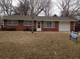 1717 Ranser Rd, Manhattan, KS 66502