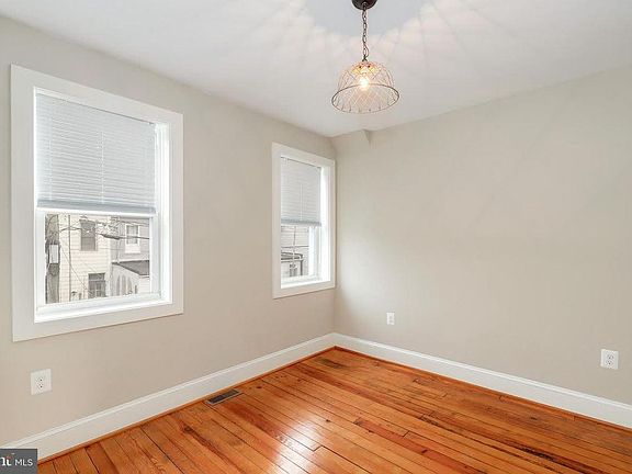 4th image of 29 N Curley St