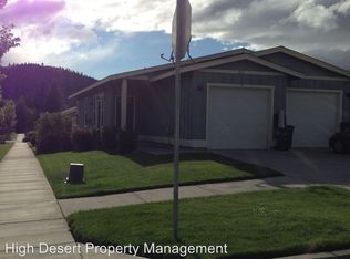 1017 NE Rambling Ln APT 2, Bend, OR 97701