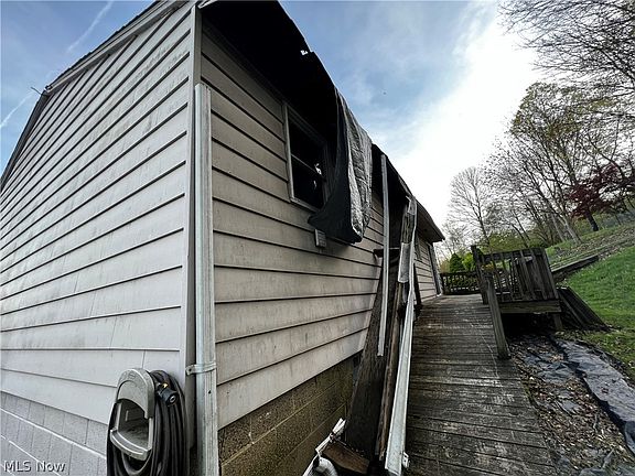 4th image of 106 Christine Dr