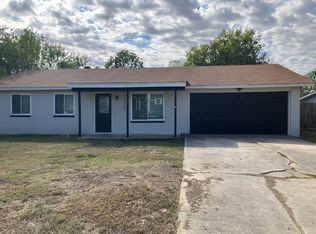 13615 Primwood St, San Antonio, TX 78233