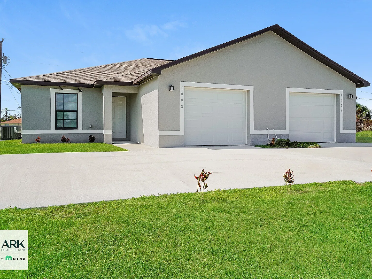 3 bed, 2.0 bath, 1210 sqft, $1,645 — Photo 3