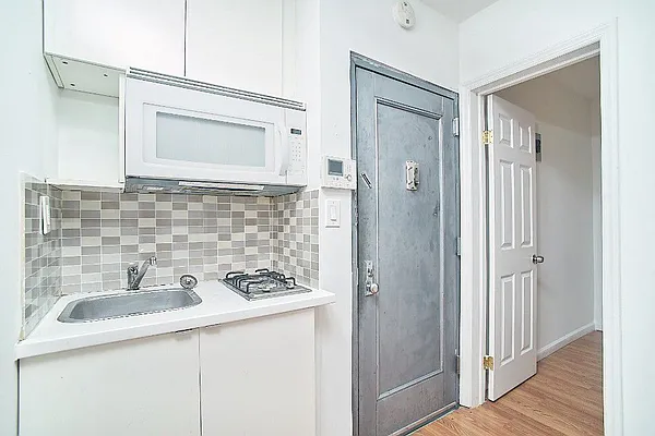 Rented by Living New York | media 15