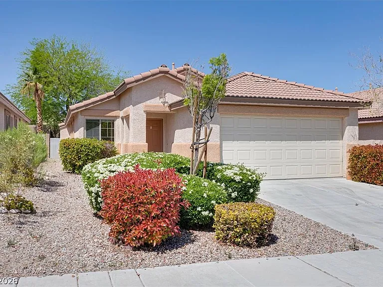 11073 Zampino St — Photo 1
