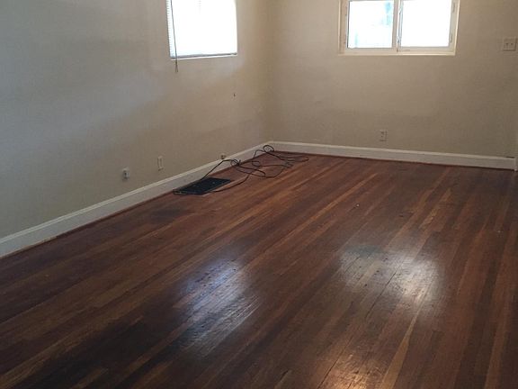 3rd image of 6036 Virginia Ave