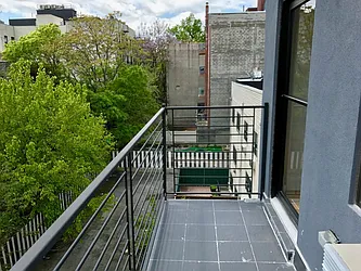 Rented by LG Fairmont Group