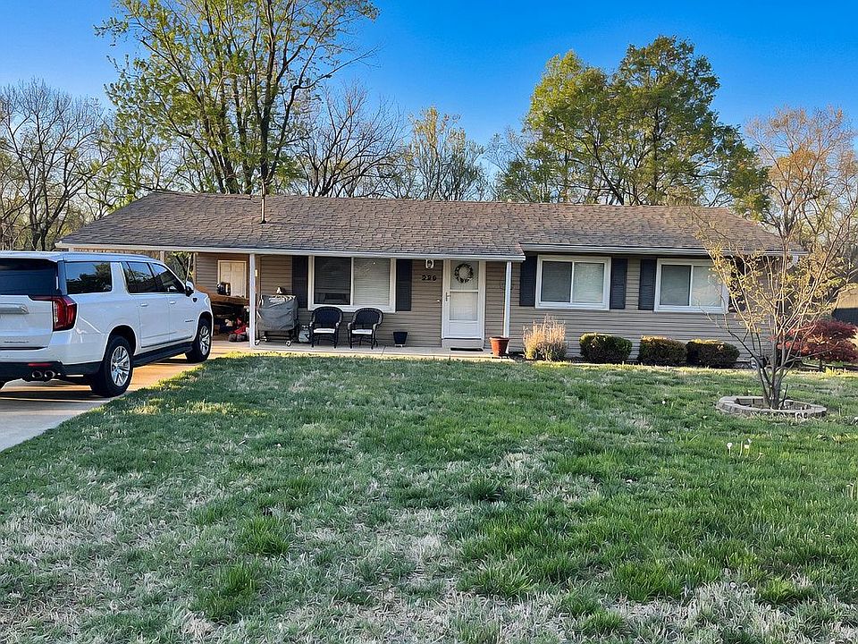 1st image of 226 Hillside Dr
