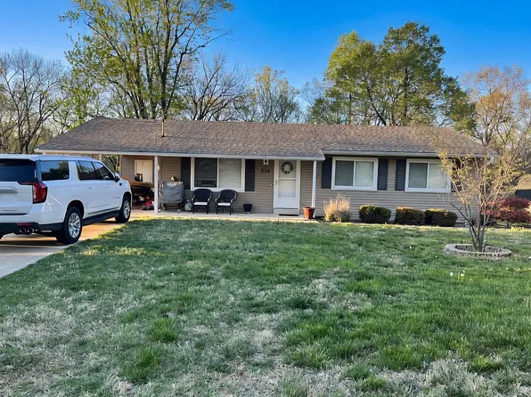 226 Hillside Dr, Jackson, MO 63755