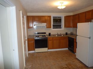 644 Douglas Ave, Providence, RI 02908