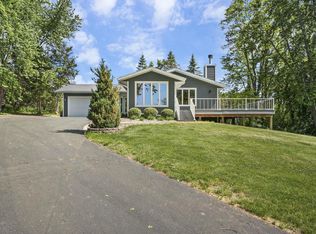 810 Rosemary Ln, Baraboo, WI 53913