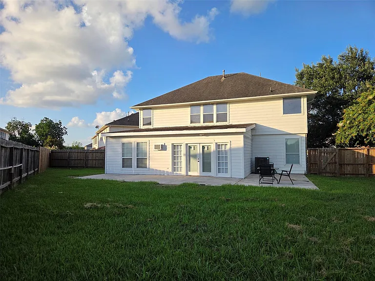 9526 Heflin Colony Dr — Photo 43