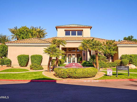 3rd image of 3830 E LAKEWOOD Parkway #1146