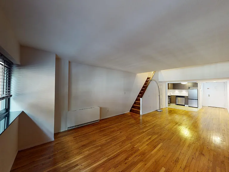 10 Jones St #2H — Photo 3