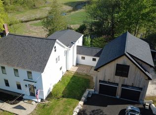 85 College Rd, Stratham, NH 03885