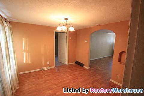 5th image of 4505 4th Ave