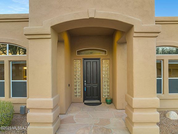 2nd image of 10681 E Sonoran Vista Trl