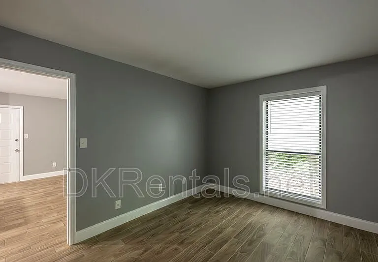 1309 Summit North Dr NE — Photo 14