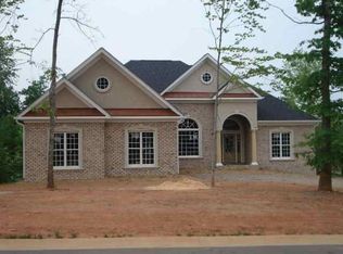 812 Players Ridge Rd, Hickory, NC 28601